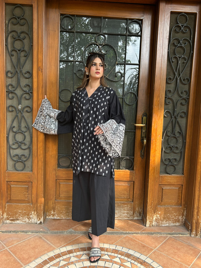 Black | 2Pcs Embroidered - Pure Lawn |  Ready to Wear